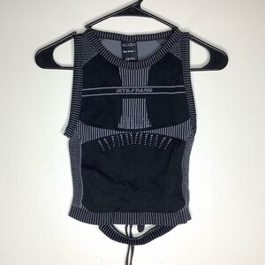 < NWT Urban Outfitters iets frans Cropped Seamless Tank Top >
